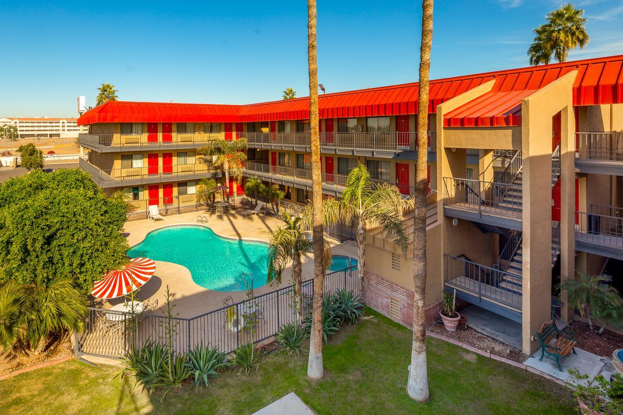 Travelers Inn - Phoenix Exterior photo