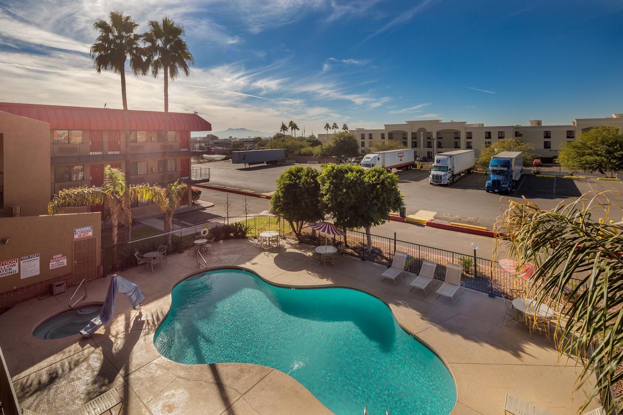 Travelers Inn - Phoenix Exterior photo